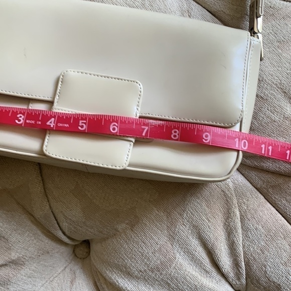 Shoulder bag INC cream colored - Picture 6 of 7